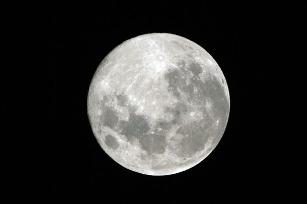 fullmoon.jpg